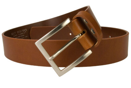 British Made Tan Leather Jeans Belt 1.57" Wide (4cm) Approx. Superior quality mens leather jeans belt made in UK by British Craftsmen. Top Grade Italian Full Grain Vegetable Tanned Leather. Italian Made Buckle. Leather approximately 4mm thick.