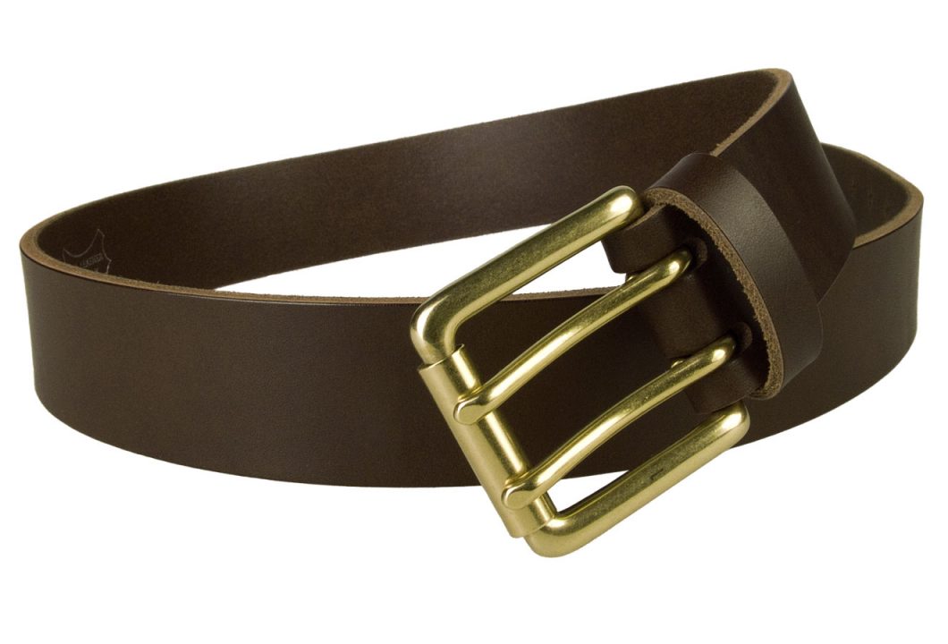 Dark Brown Jeans Belt With Solid Brass Buckle.A superior quality British made Dark Brown leather jeans belt with Solid Brass Buckle. Made with one single piece of Italian vegetable tanned leather along with Italian made double prong roller buckle. A smart addition to a pair of jeans or casual outfit. 1.5 Inch Wide. Full Grain Vegetable Tanned Leather. Approx 4mm thick.