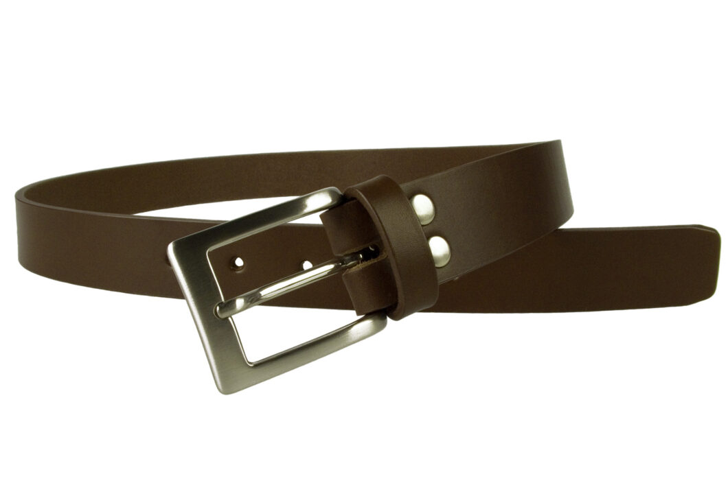 Mens Dark Brown Leather Belt Made in UK. Italian full grain leather and an Italian made hand brushed nickel plated buckle. 1.18 inches wide and approx. 3.5 - 4 mm thick leather.