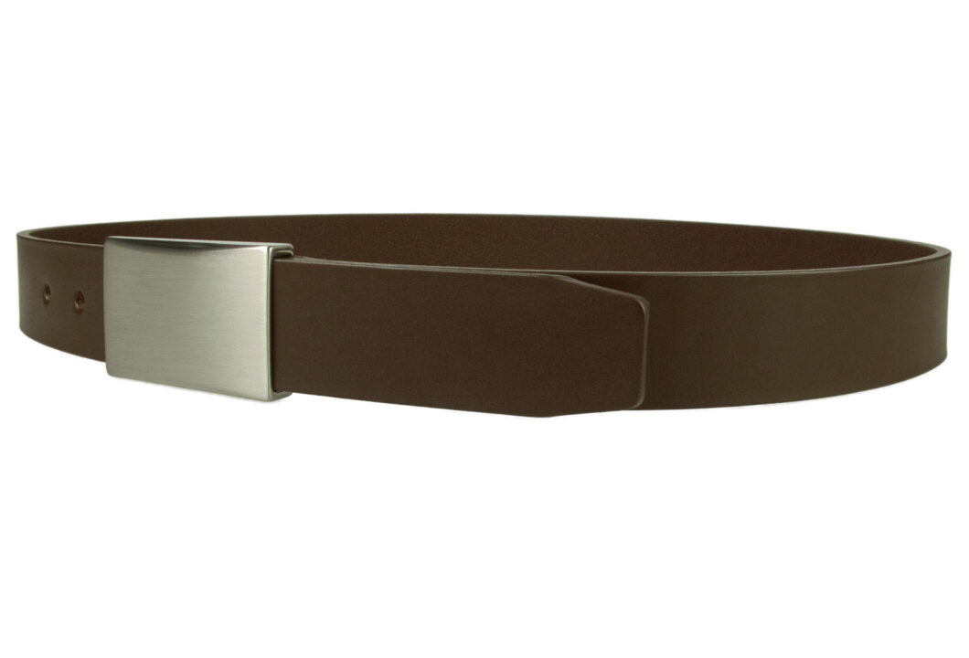 Plaque Belt Brown Leather Made In UK. Italian Full Grain Vegetable Tanned Leather. Hand Brushed Nickel Plated and Lacquered Plate Buckle. Five Adjustment Holes. Free Sliding Belt Loop. 1 3/8 INCH Wide. Leather thickness 3.5 - 4mm.